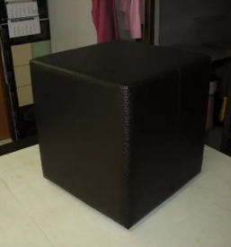 Oblazinjeno pohištvo slovenske izdelave