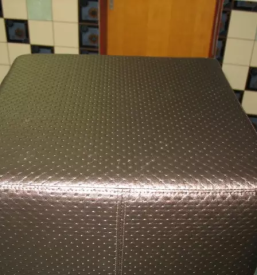 Ugodno oblazinjeno pohištvo slovenske izdelave