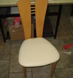 Ugodna prodaja oblazinjenega pohištva Koroška