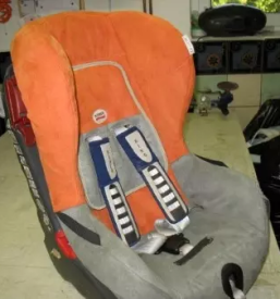 Ugodno tapetništvo za oblazinjeno pohištvo po meri Koroška