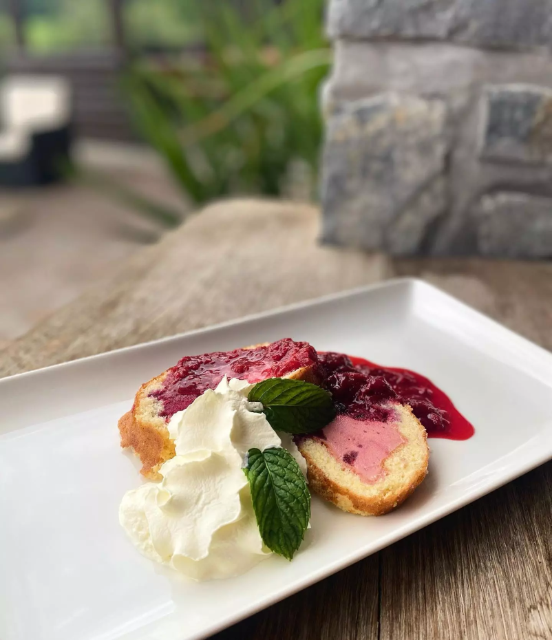 Nedeljska kosila in sladice Poljanska dolina 