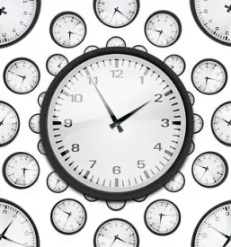 Popravilo stenske ure v Osrednji Sloveniji