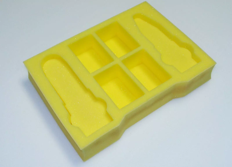 Obloge kovčkov Slovenija