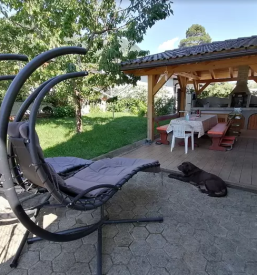 Druzinski apartma breznica zirovnica, obiščite nas