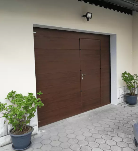 dvižna garažna vrata