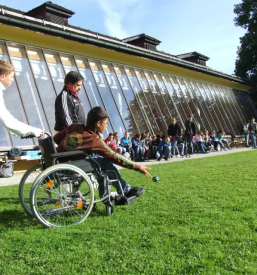 Osebna asistenca za invalidne osebe