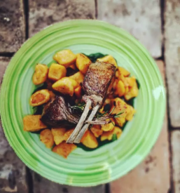 Odlicna restavracija na krasu