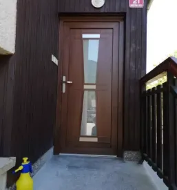 Vhodna vrata