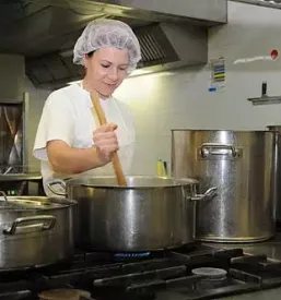 Oskrba starejsih na domu dolenjska