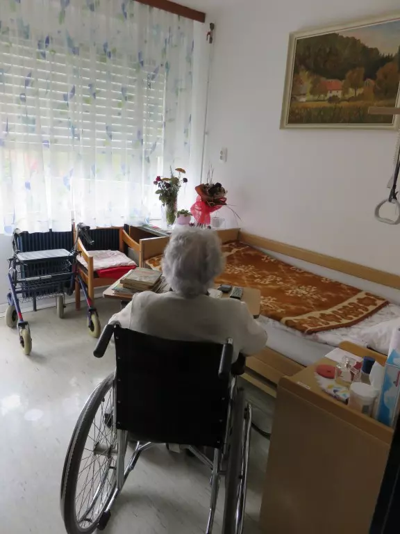 Oskrba starejših na domu Dolenjska