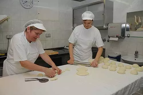 Razvoz hrane starejšim Dolenjska