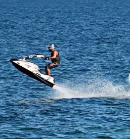 Najem skuterjev supov in motorjev komenda