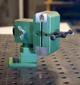 Izdelava rocnih orodij slovenija