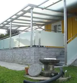 Kovinski nadstreski v sloveniji