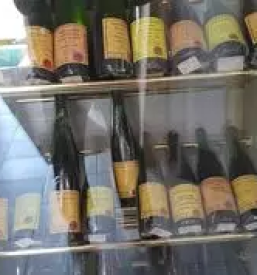 Ugodna prodaja arhivskih vin v Sloveniji