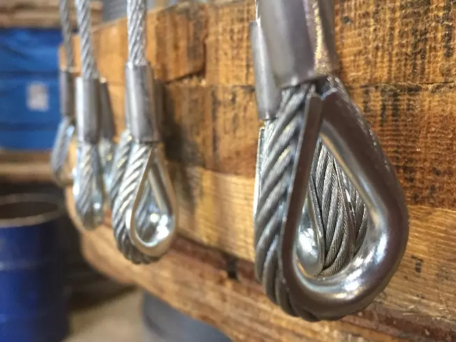 Poceni bremenske vrvi in verige