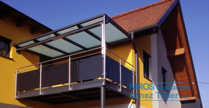 Kvalitetni stekleni nadstreški v Sloveniji