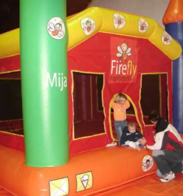 Ugodni najem izposoja napihljivih igral v sloveniji