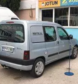 Vzdrzevanje in peskanje plovil primorska