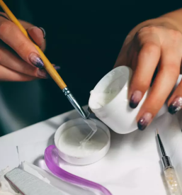 Gel in gelish nohti odranci