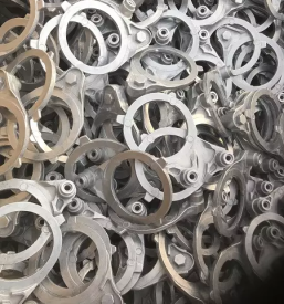 Ugodna površinska obdelava izdelkov iz kovine