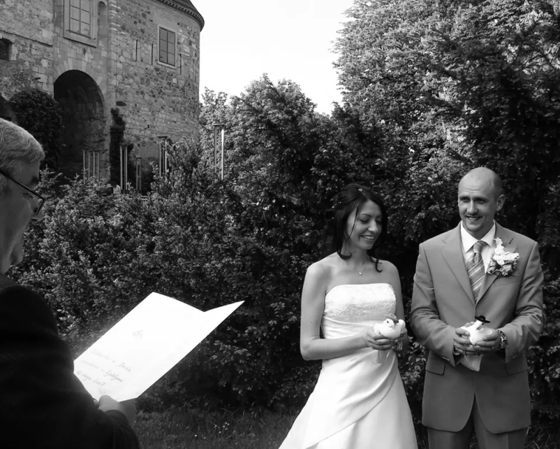 Izpust belih golobov Slovenija