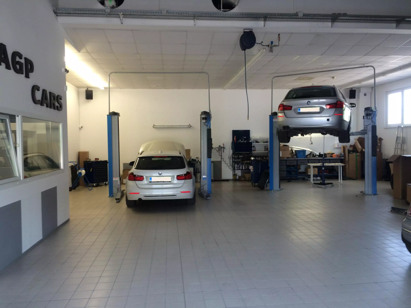 Pokvarjen avtomatski menjalnik