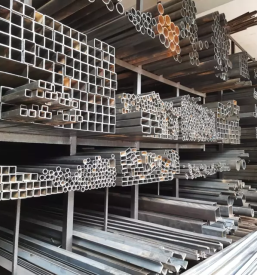 Ugodna izdelava orodji za avtomobilsko industrijo v Sloveniji