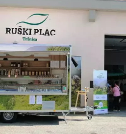 Prodaja prehrane za zivali ruse