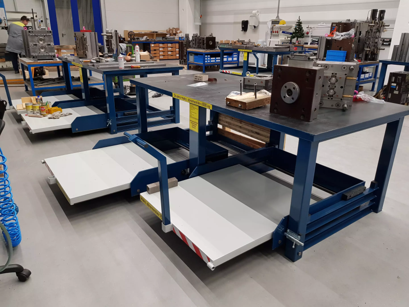 Regalni sistemi s 100% izvlekom polic Slovenija