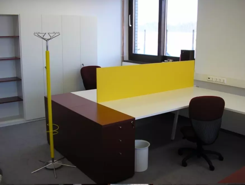 Izdelava pisarniških miz in stolov Ljubljana