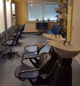 Modne frizure v Kranju