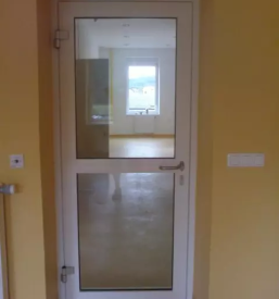 Ugodna alu vrata gorenjska