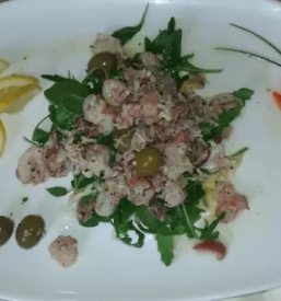 Kvalitetne ribje jedi izola