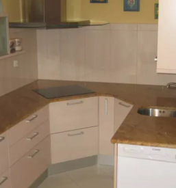 Nagrobni spomeniki nagrobniki granitni kuhinjski pulti granitne okenske police granitne stopnice