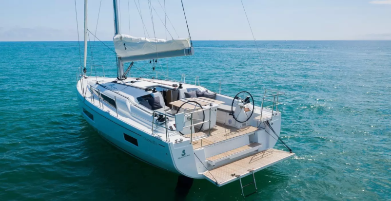 Izposoja jadrnice v Sloveniji