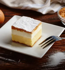 Prodaja blejskih kremsnit slovenija