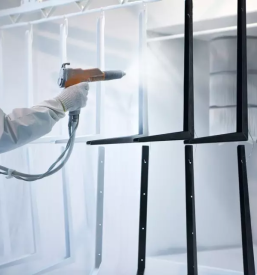 Barvanje kovinskih izdelkov osrednjeslovenska