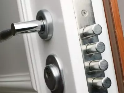 zunanja varnostna vrata