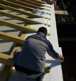 Zidarska in tesarska dela obala