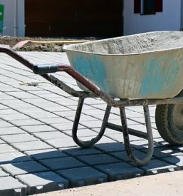 Zunanja ureditev smartno pri litiji