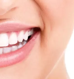 Invisalign aparat v Ljubljani