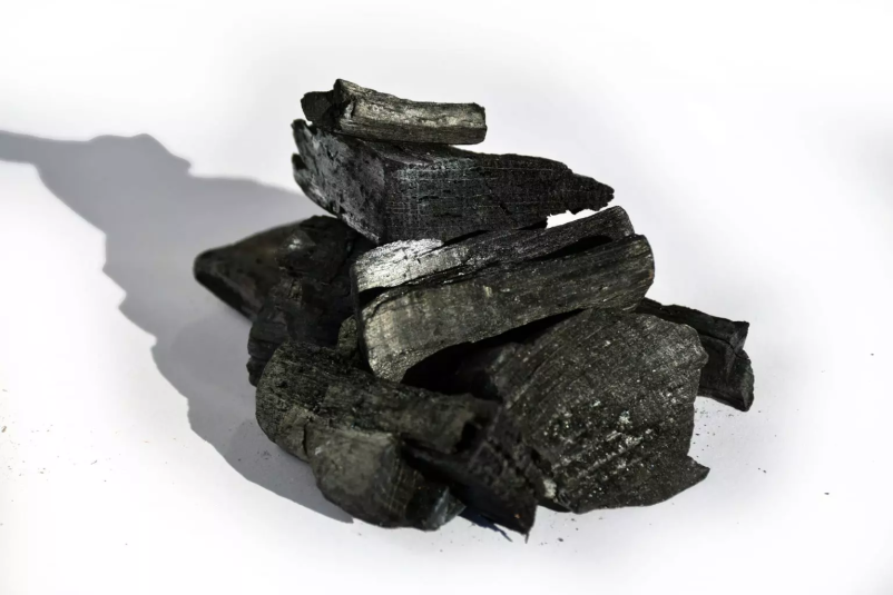 Bukovo oglje Slovenija 