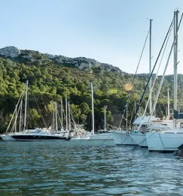 Popravilo in vzdrzevanje plovil obala