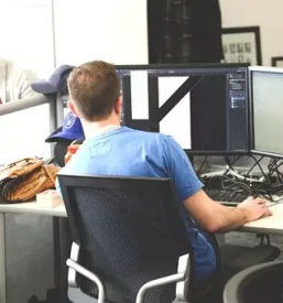 Graficni oblikovalec maribor podravje