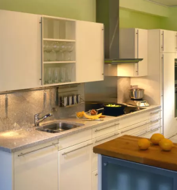 Kamniti kuhinjski pulti po meri