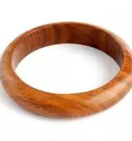 Prodaja lesenih kravat