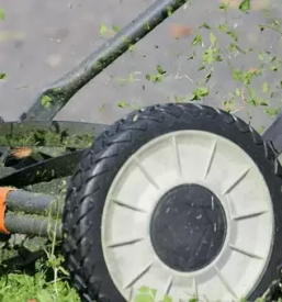 Vzdrzevanje zelenih povrsin osrednja slovenija