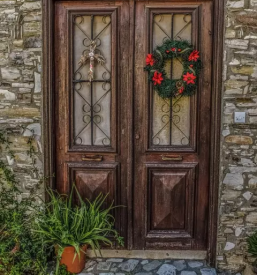 Proizvodnja lesenih vhodnih vrat slovenija