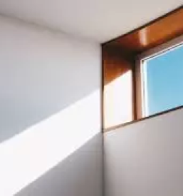 Lesena okna in vhodna vrata v sloveniji